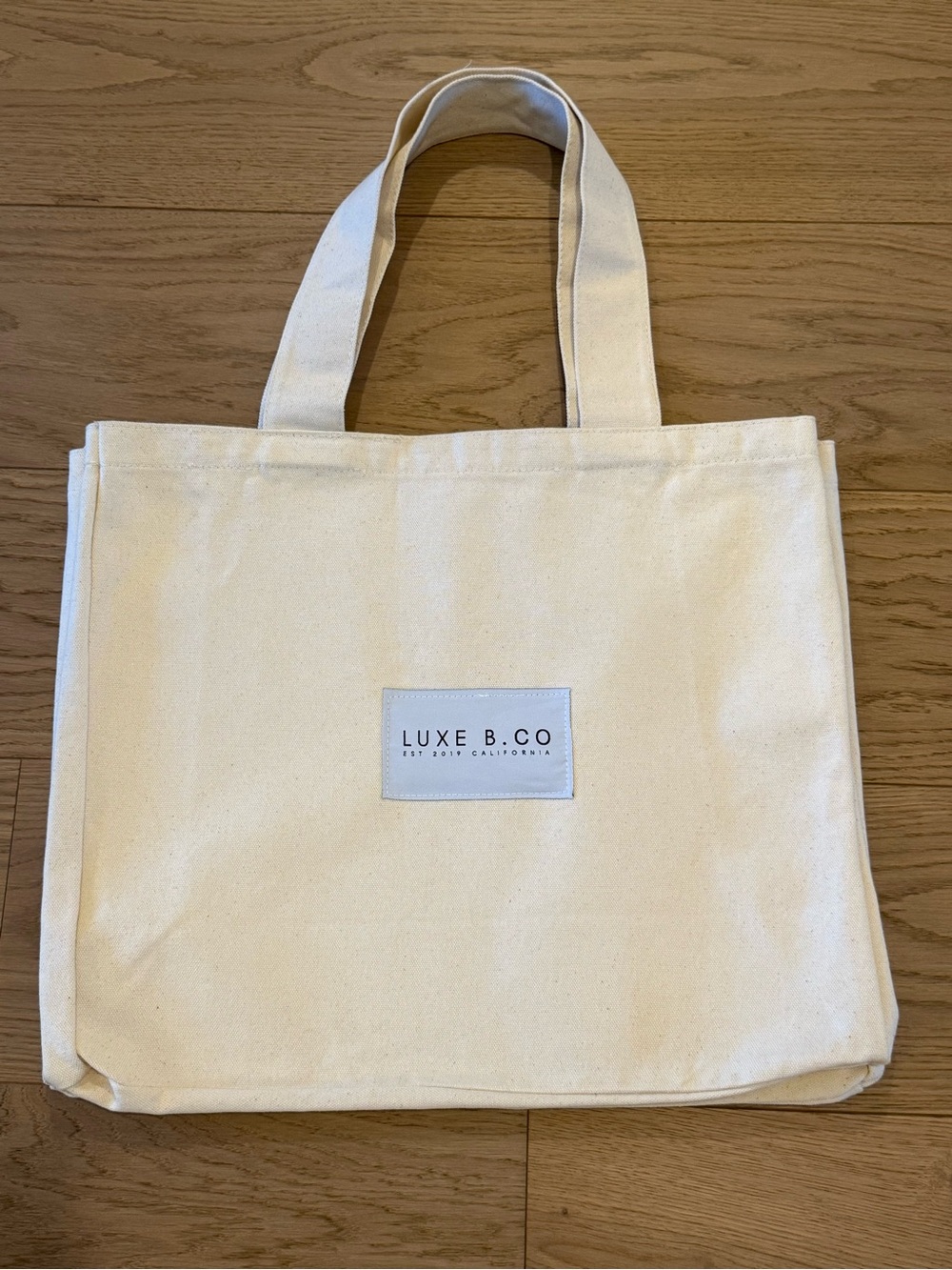 Luxe & Co Brand New Large Cream Canvas Tote